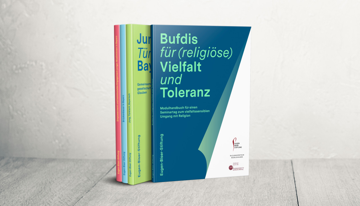 Buchreihe mit Print- und Editorial Design der Designagentur das formt aus München