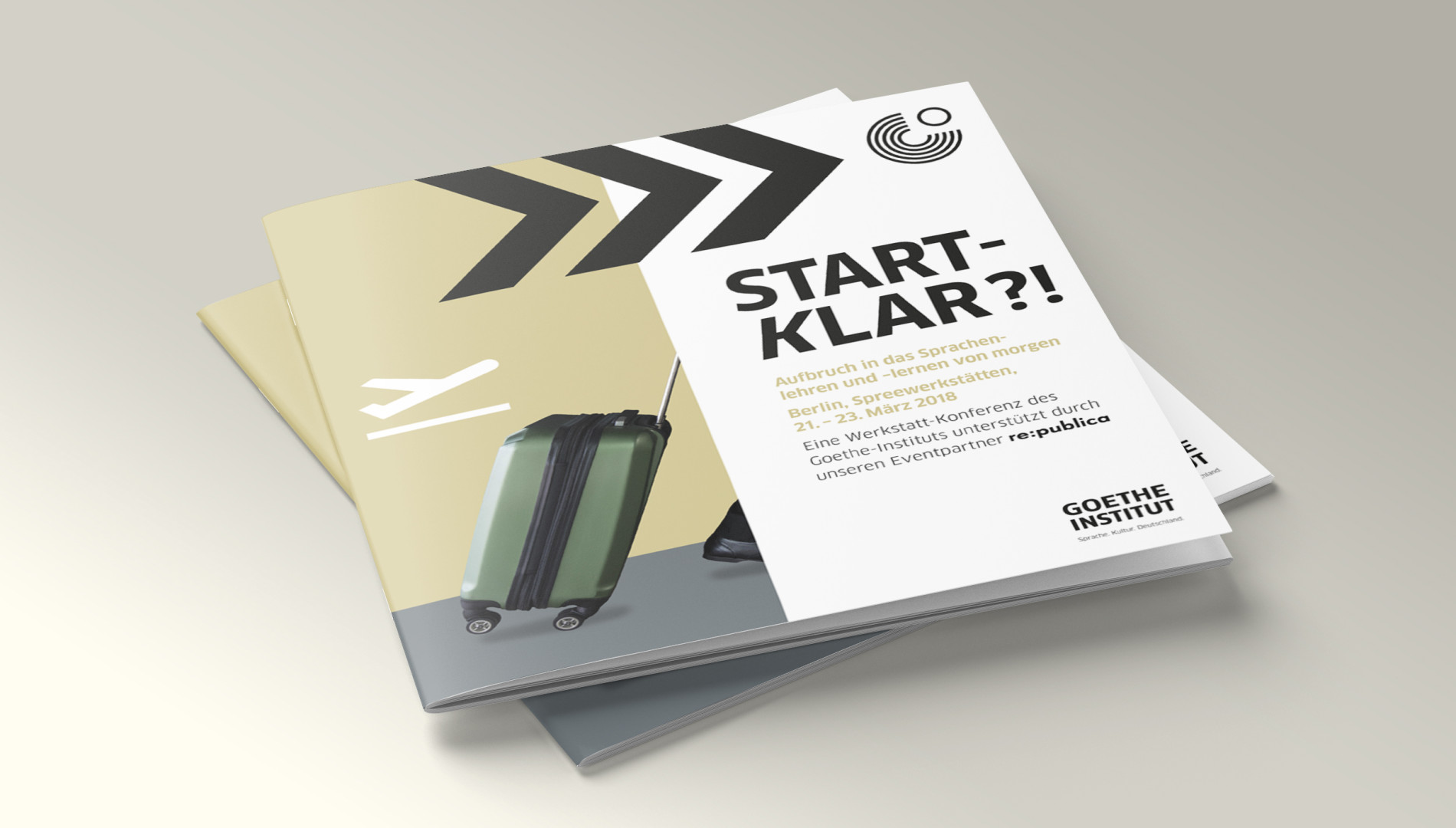 Corporate Design, Messedesign, Orientierungssystem und Printbroschüre von der Designagentur das formt aus München